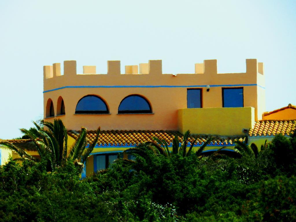 Hotel Luci Del Faro Calasetta Exterior foto
