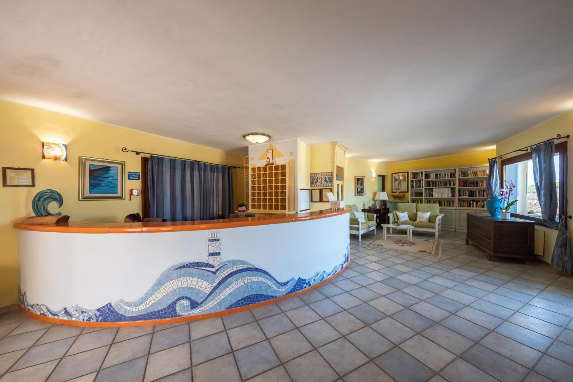 Hotel Luci Del Faro Calasetta Exterior foto